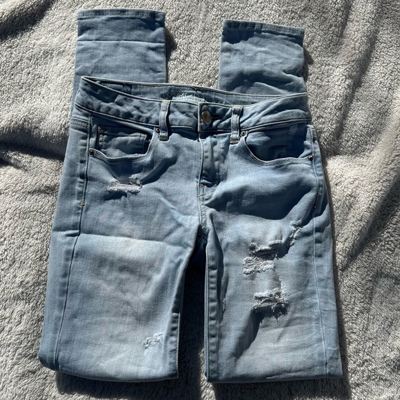 American Eagle Super Stretch Distressed Skinny Jeans - Picture 1 of 6